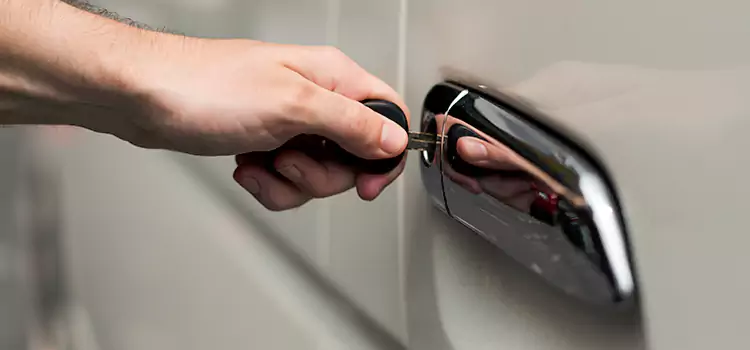Why Choose Our Auto Locksmith Team in Hazel Dell, WA?